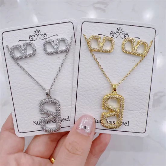 Fashion Jewelry Fine Pendant Necklaces Copper 18K Gold Plated Insert Zircon Earrings Necklace Jewelry Set for Women Gift Party