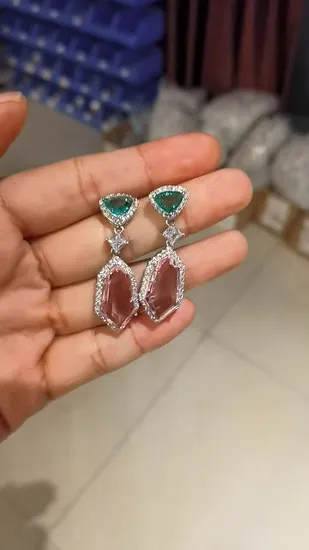 Sample C Earring Hoop Jewelry 18K Gold Plated Stud Earring