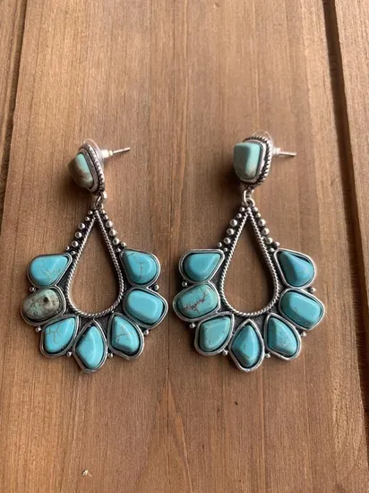 New Arrival Turquoises Beads Earrings Exquisite Circle Drop Stone Twist Huggie Earrings 
